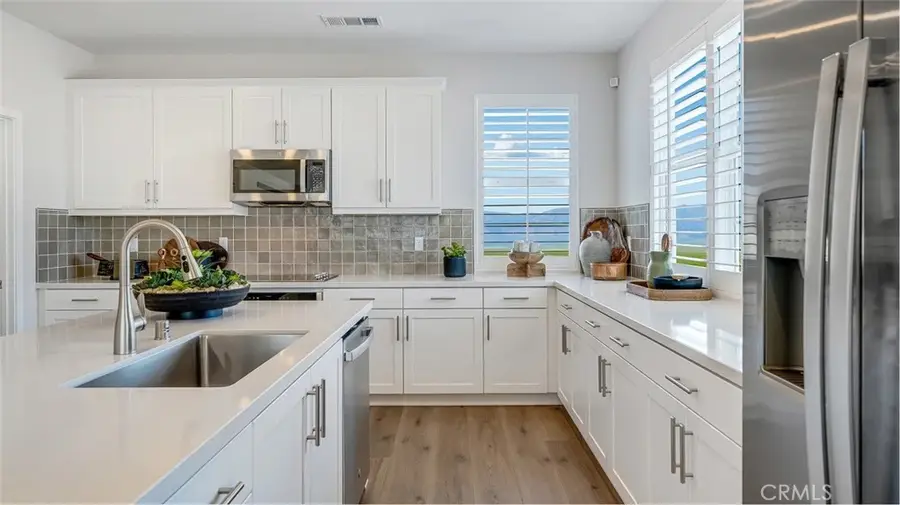 2642 E Hyde Paseo, Ontario, CA 91762 - #3