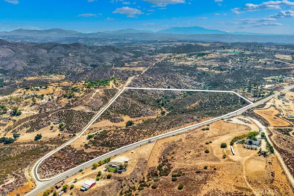40200 E Benton Road, Hemet, CA 92544