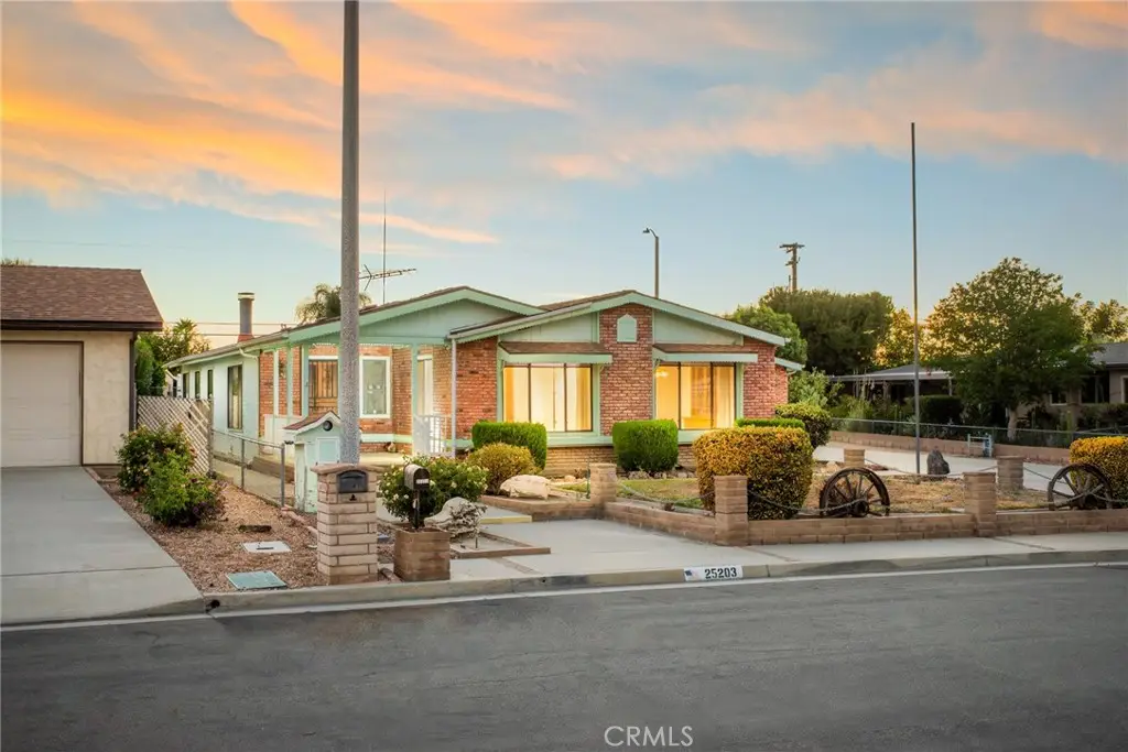 25203 W Posey Drive, Hemet, CA 92544 - #1