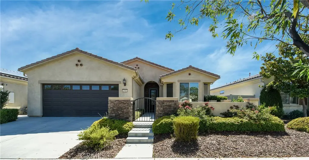 1506 Via Rojas, Hemet, CA 92545 - #1