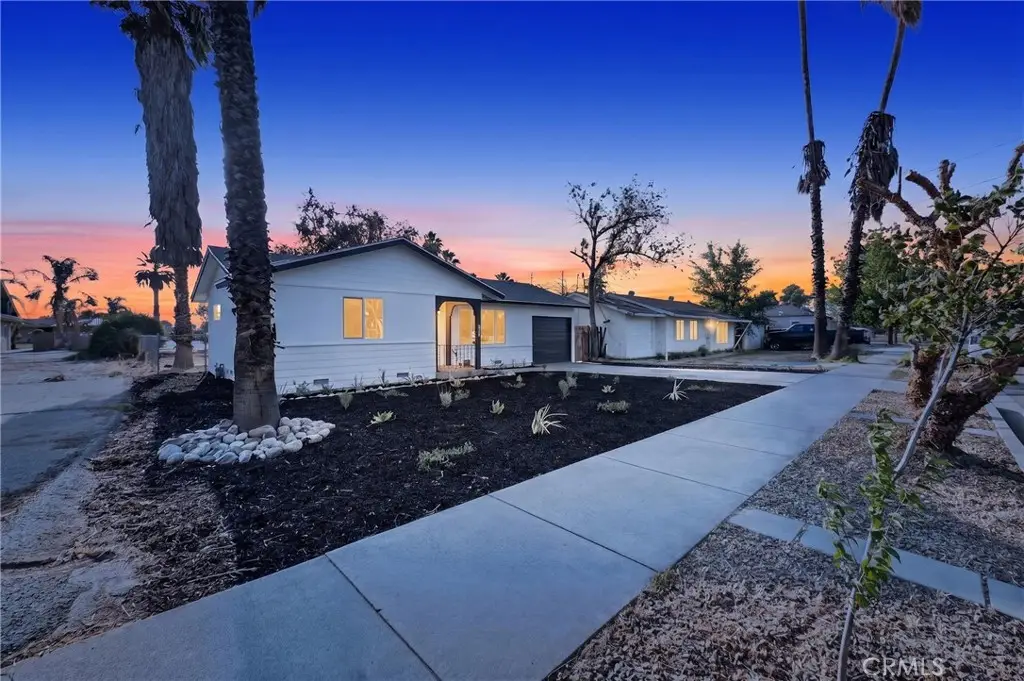 531 S Thompson Street, Hemet, CA 92543 - #1