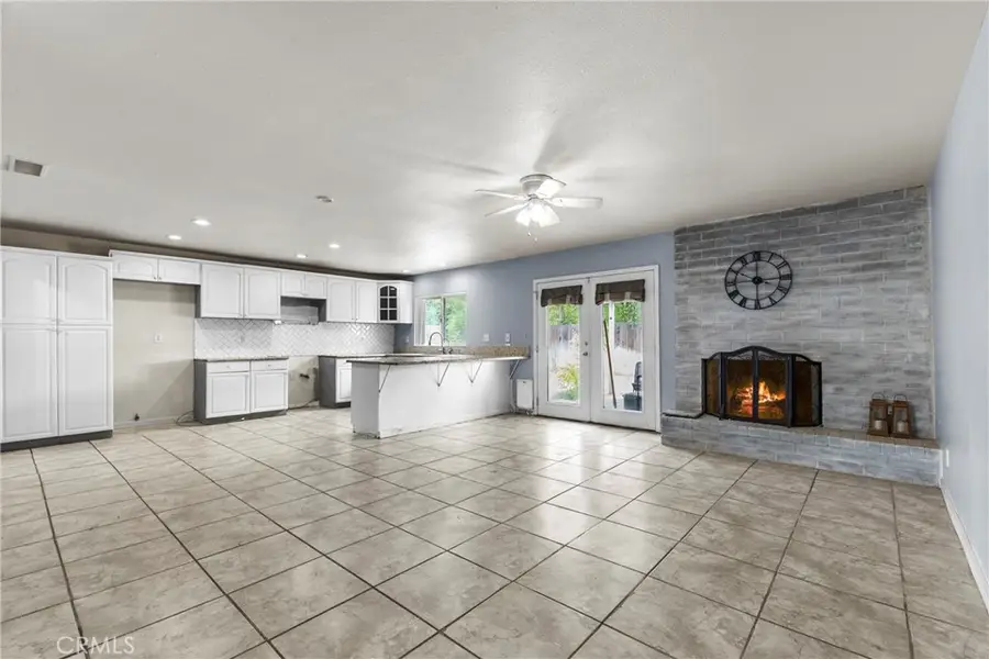 41763 Lomas, Hemet, CA 92544 - #3