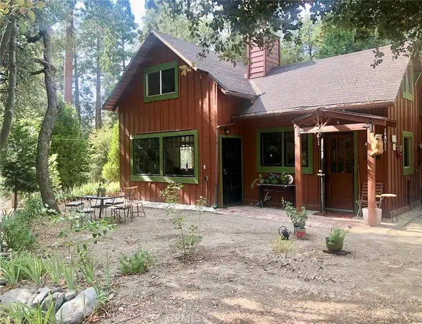 9112 Torrey Pines Road, Forest Falls, CA 92339
