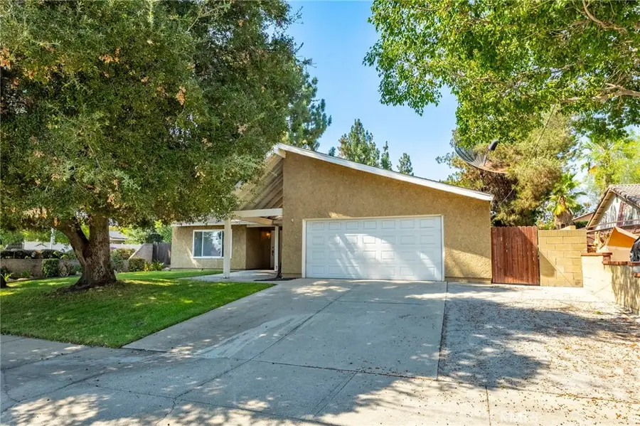 1193 W 13th Street, Upland, CA 91786 - #3