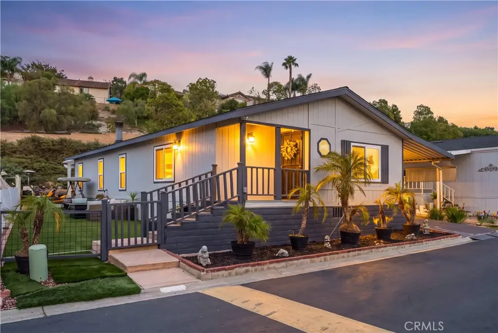 200 S Emerald Drive #22, Vista, CA 92081 - #1