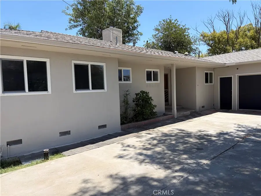 149 W Grove, Rialto, CA 92376 - #2