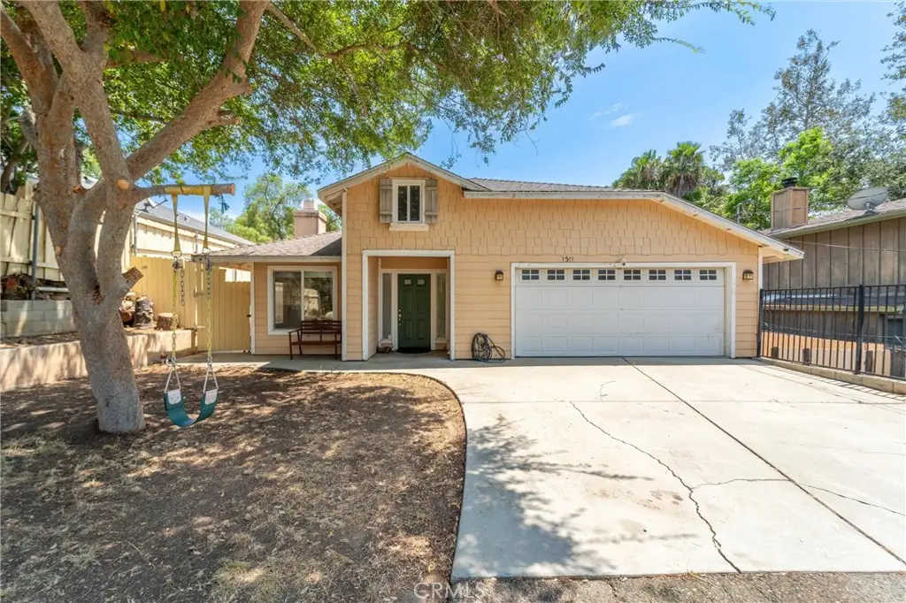 1311 E Mission, Fallbrook, CA 92028 - #1