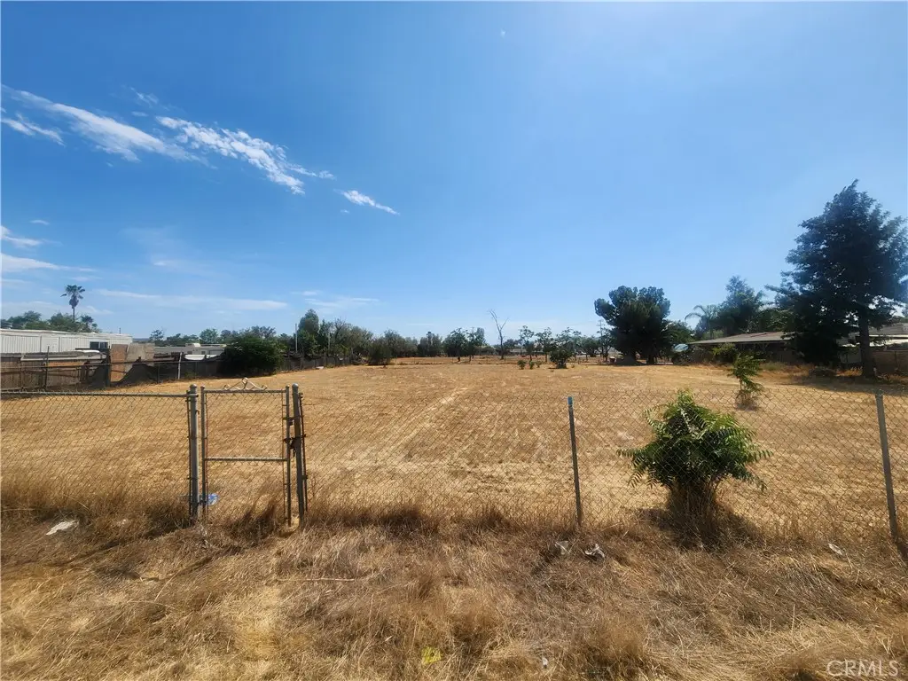 27573 Jackson St, Menifee, CA 92585 - #1