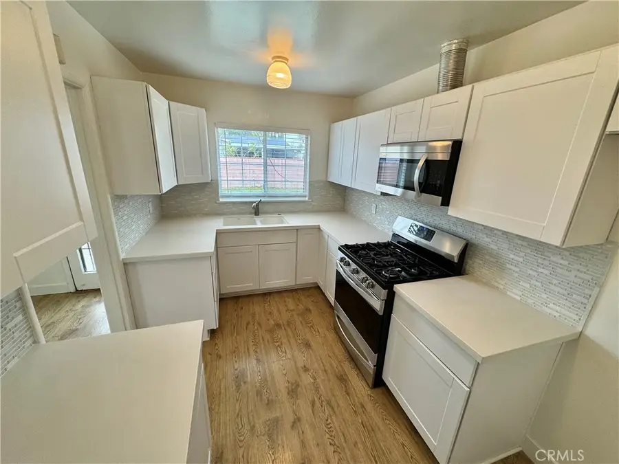 915 W Occidental, Santa Ana, CA 92707 - #3