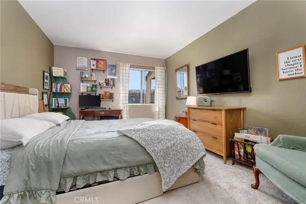 24518 Nicklaus Drive #O10, Valencia, CA 91355