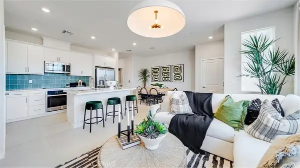 2715 Cloudview Privado, Ontario, CA 91761