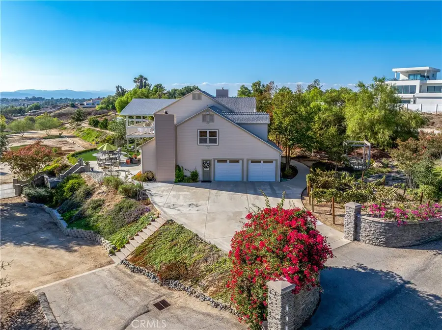 41999 Altanos Road, Temecula, CA 92592 - #3