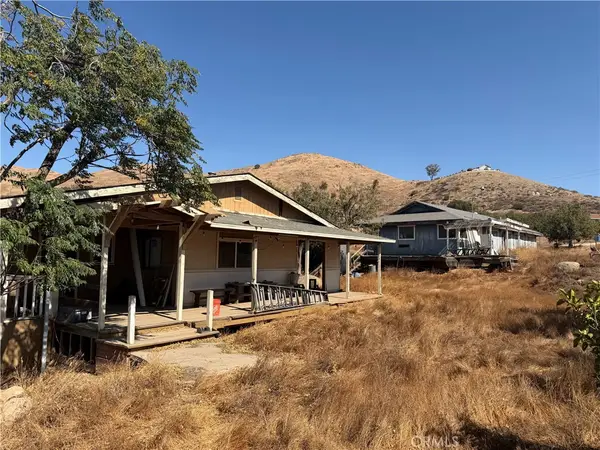 22300 Juniper, Perris, CA 92570