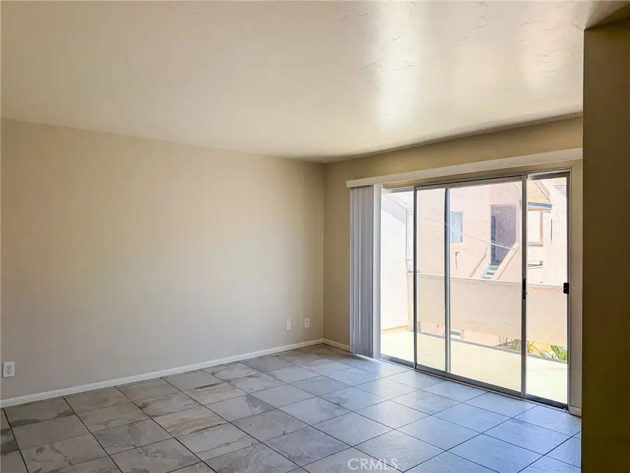 3242 Ashford Street #P, San Diego, CA 92111 - #2