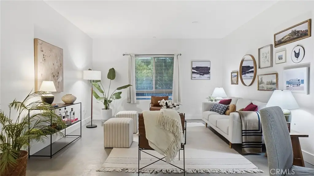 5232 Satsuma, North Hollywood, CA 91601 - #1
