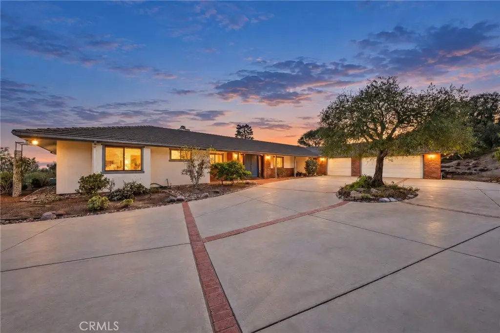 4911 San Jacinto Circle E, Fallbrook, CA 92028 - #1