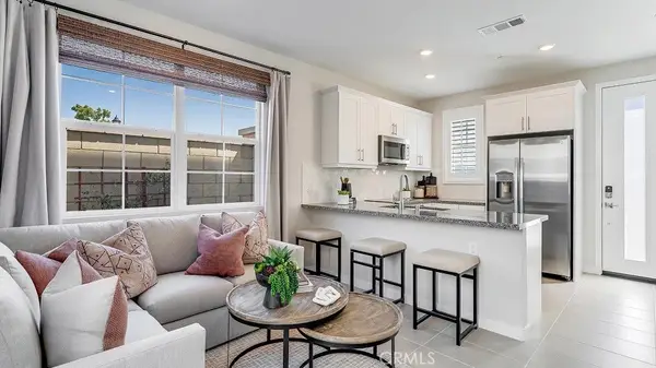4552 S Forsyth Paseo, Ontario, CA 91762