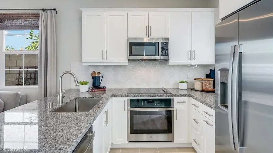 4552 S Forsyth Paseo, Ontario, CA 91762 - #3