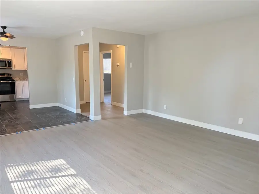 308 Hillside Court, Vista, CA 92084 - #3