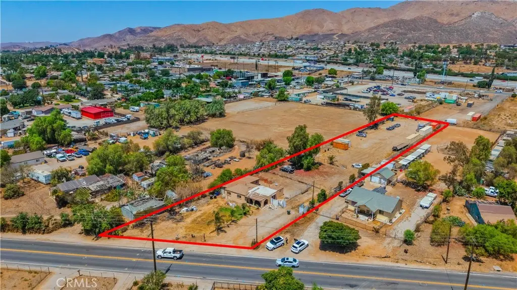 7081 Valley Way, Jurupa Valley, CA 92509 - #1