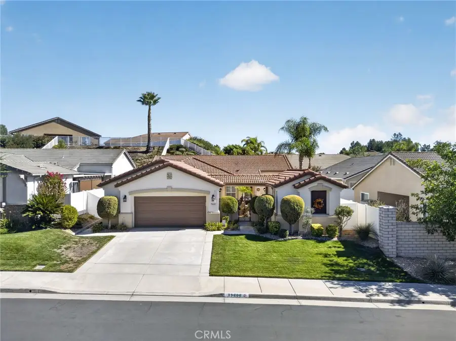 39600 Cardiff Ave., Murrieta, CA 92563 - #3