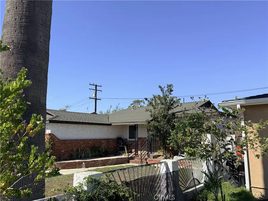 717 E Santa Rita, Compton, CA 90220 - #2