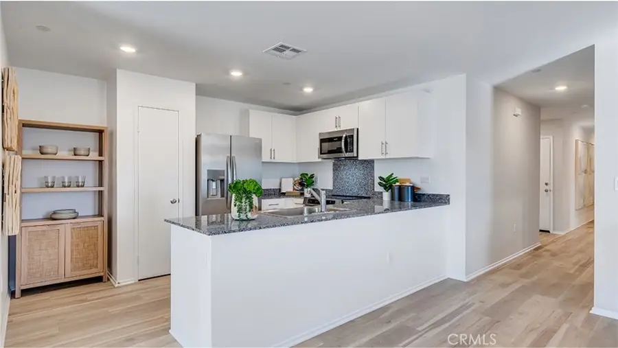 7518 Princeton Avenue, Hesperia, CA 92345 - #3