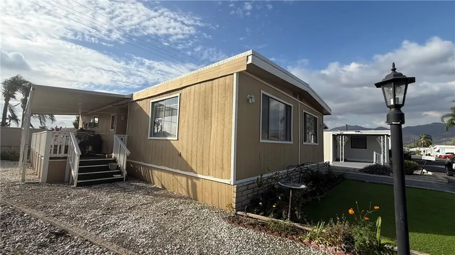 880 Lake Street N #4, Hemet, CA 92544 - #3