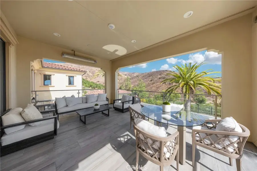 116 Clear Falls, Irvine, CA 92602 - Image #3