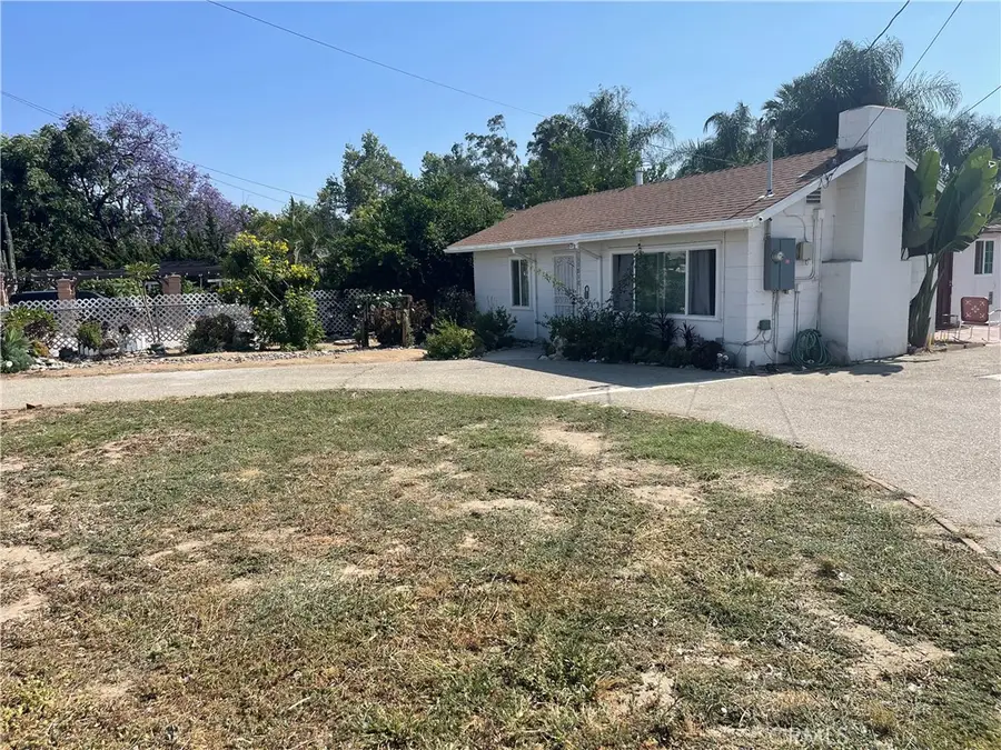 11818 Yorba Avenue, Chino, CA 91710 - #2