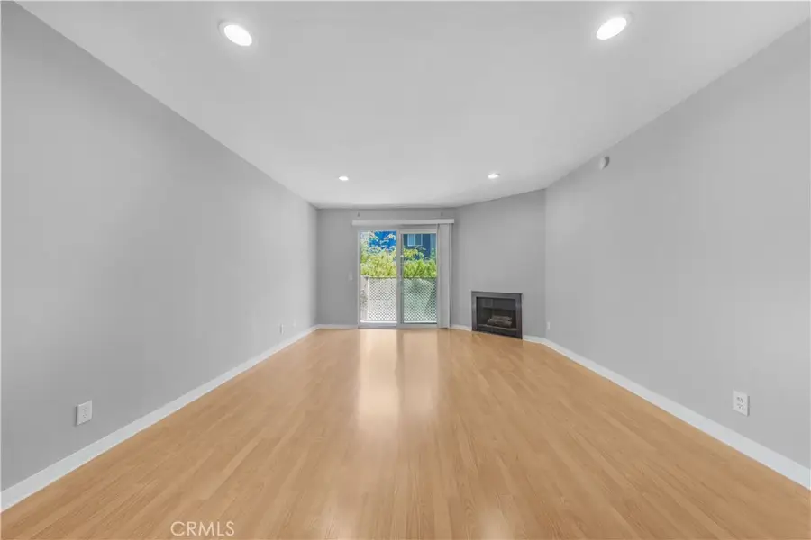 1256 Patricia Avenue #10, Simi Valley, CA 93065 - Image #2