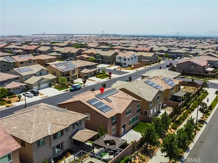 5002 Bushberry Avenue, Fontana, CA 92336 - Image #2