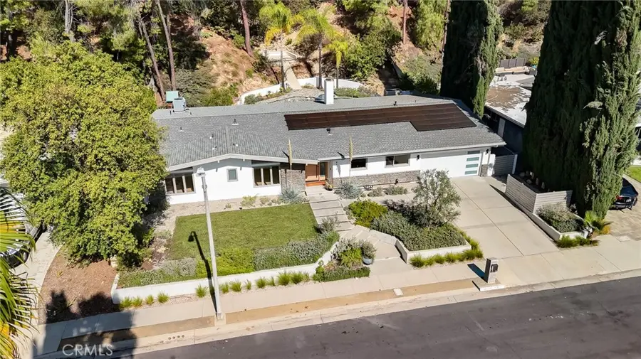 4676 Arriba Drive, Tarzana, CA 91356 - #2