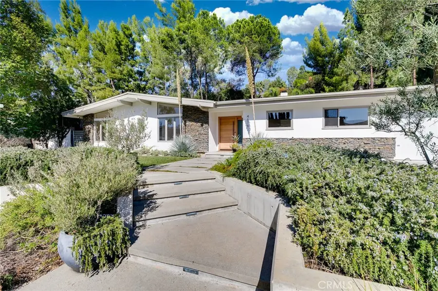 4676 Arriba Drive, Tarzana, CA 91356 - #3