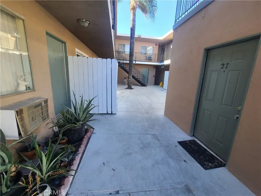 14696 Rayen, Panorama City, CA 91402 - Image #3