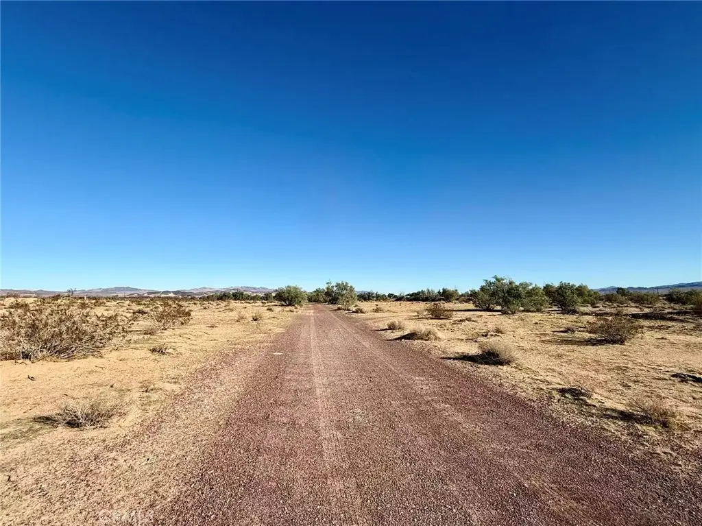 32467 Lakeview, Newberry Springs, CA 92365 - #1