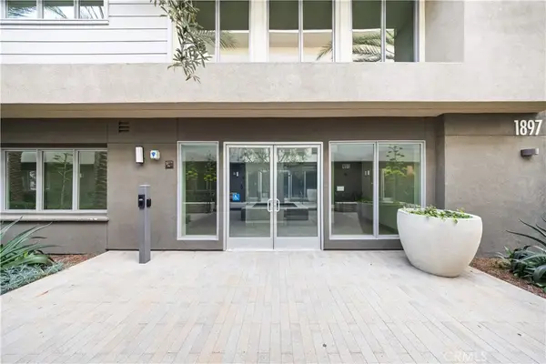 1897 S Union, Anaheim, CA 92805