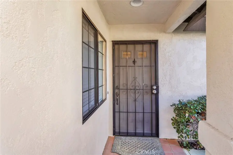 19265 Pine Way, Apple Valley, CA 92308 - Image #3