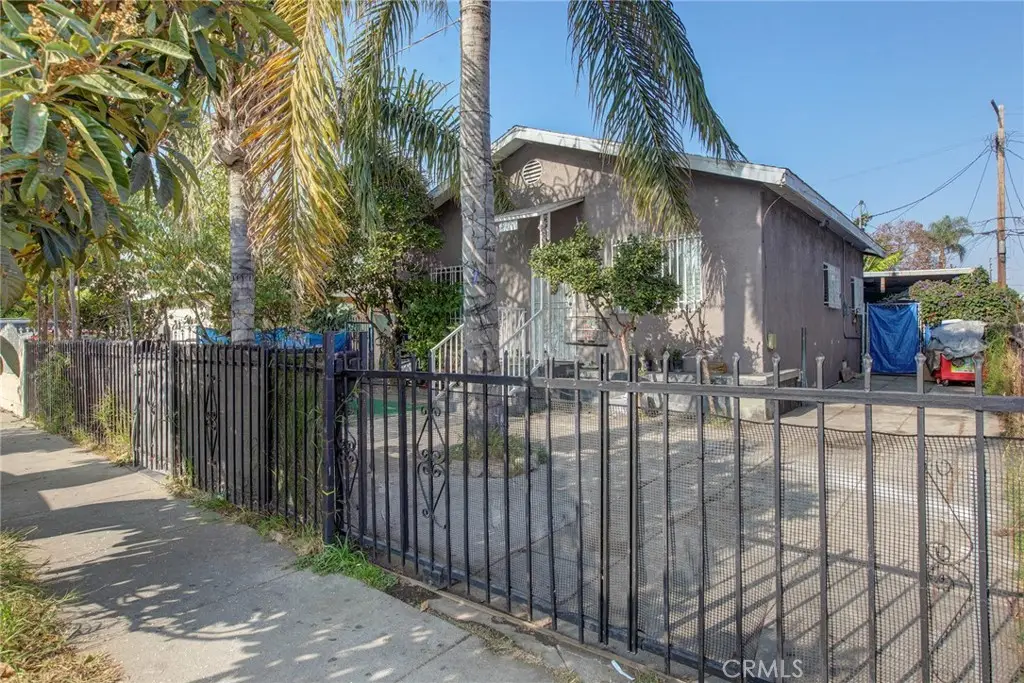 331 W 92nd Street, Los Angeles, CA 90003 - Image #1