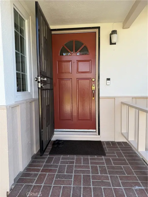 846 Amber Ct, Upland, CA 91786