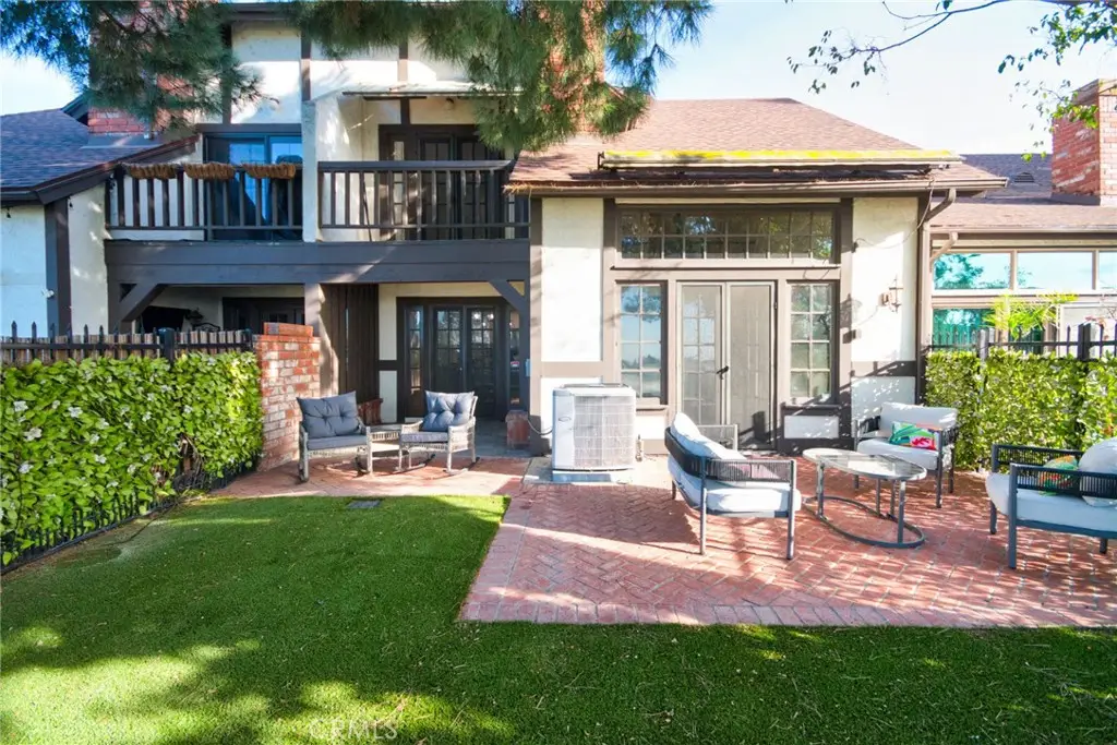 950 S Rim Crest, Anaheim Hills, CA 92807 - #1