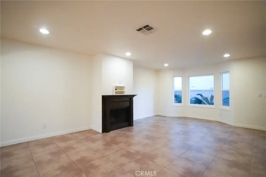 15137 Gundry Ave. #F, Paramount, CA 90723 - #3