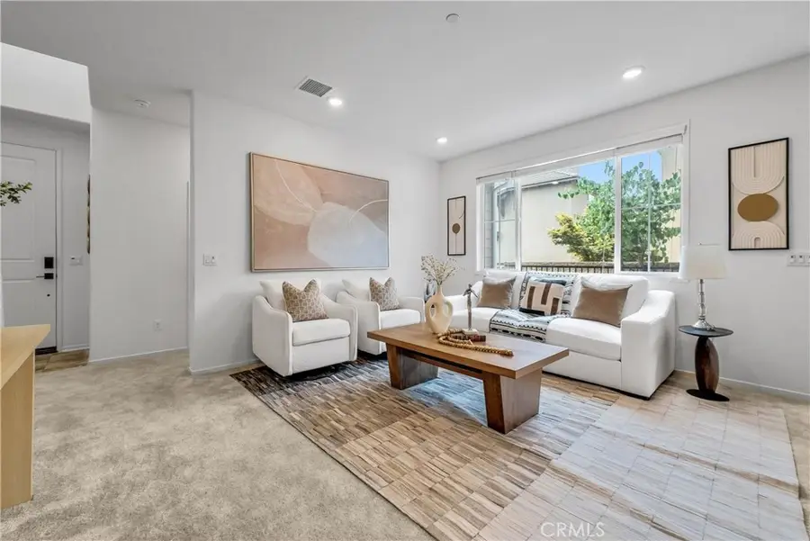 5584 Kate Way #10, Fontana, CA 92336 - #2