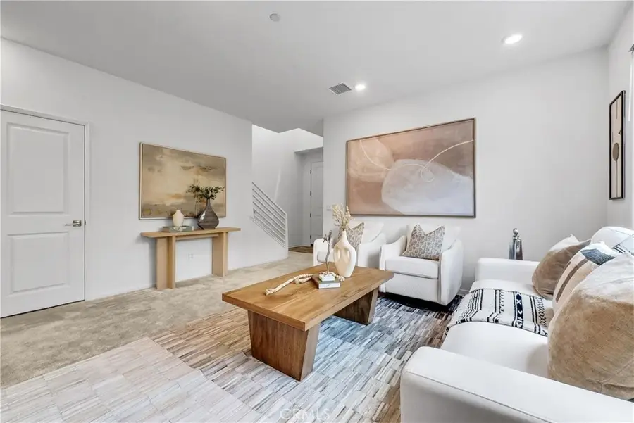 5584 Kate Way #10, Fontana, CA 92336 - #3