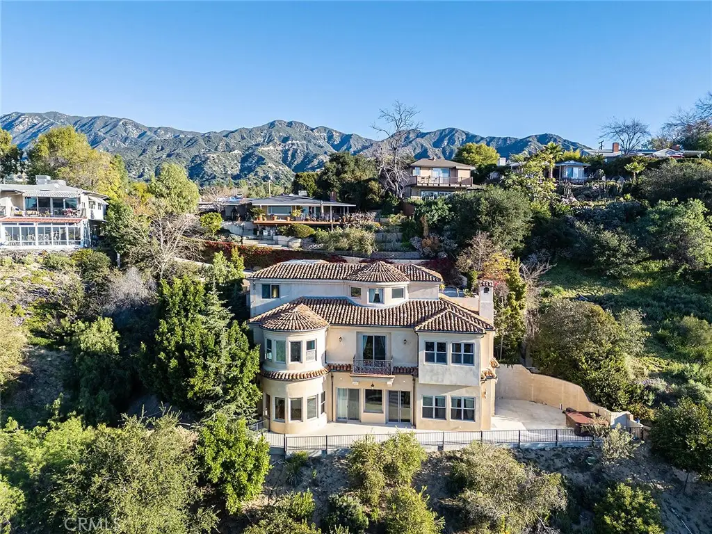 4430 Rosebank, La Canada Flintridge, CA 91011 - #1
