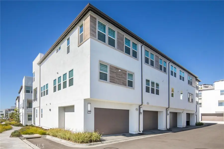 2739 Everly Drive, San Diego, CA 92108 - Image #2