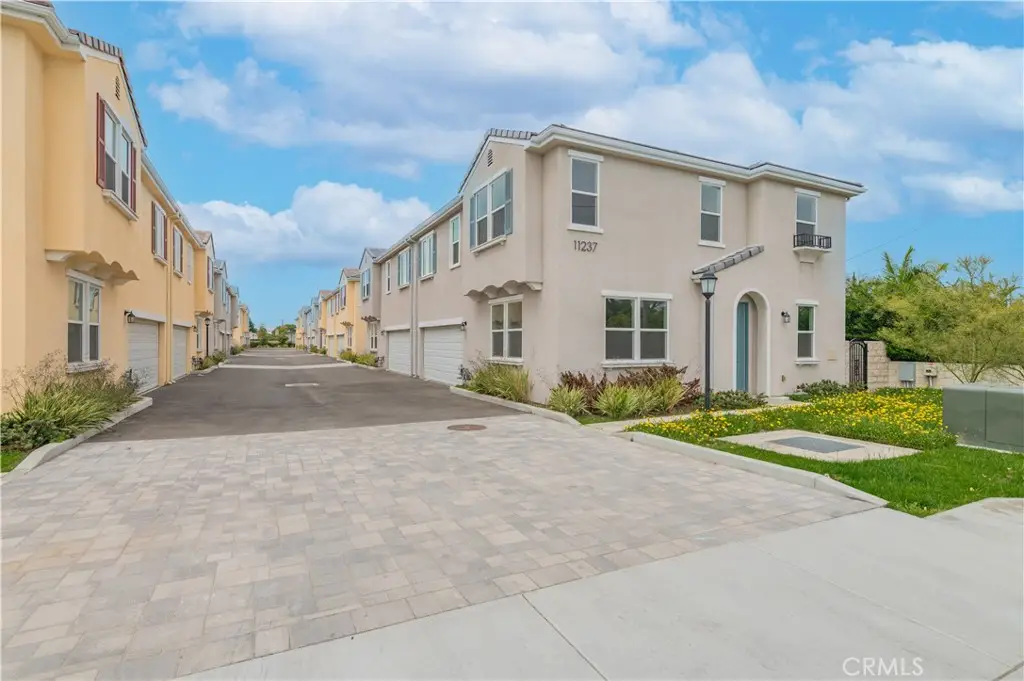 11237 Gladhill Road #3, Whittier, CA 90604 - #1