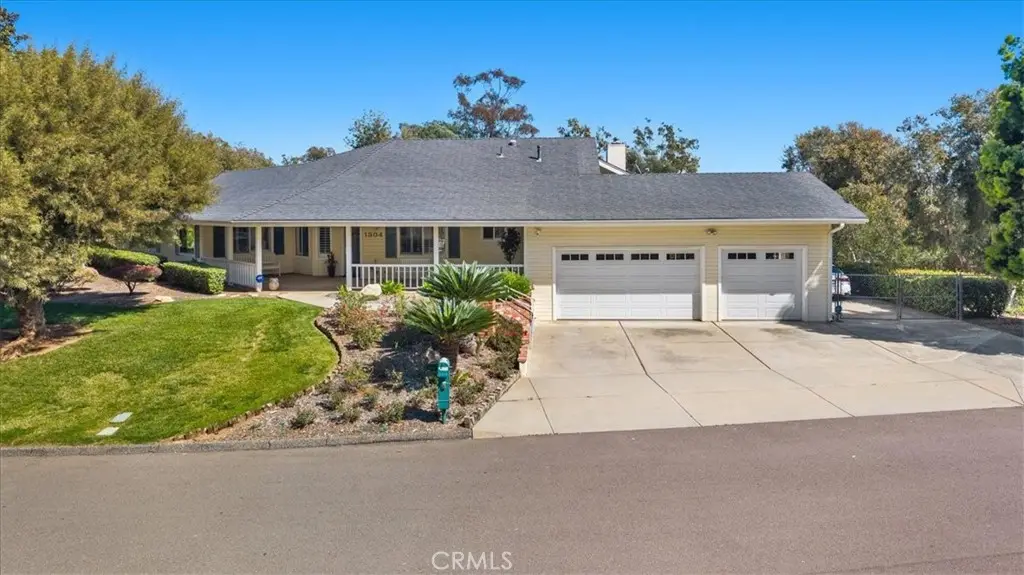 1304 Farrand Road, Fallbrook, CA 92028 - #1