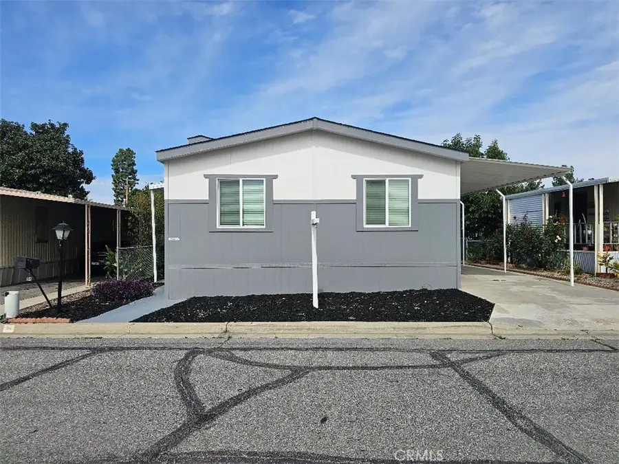 1560 Massachussetts Avenue #94, Riverside, CA 92570 - #2