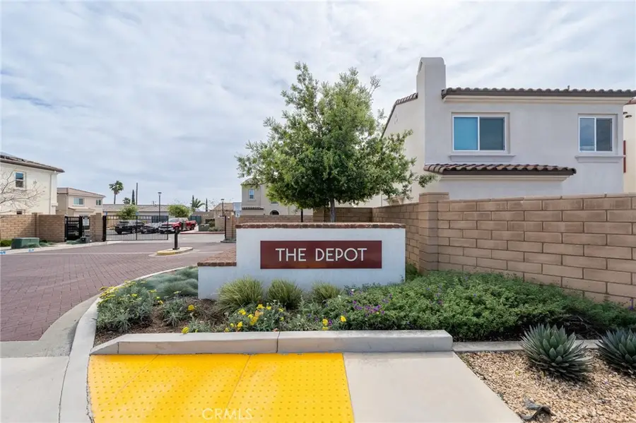 202 Bonita Lane, Rialto, CA 92376 - #3